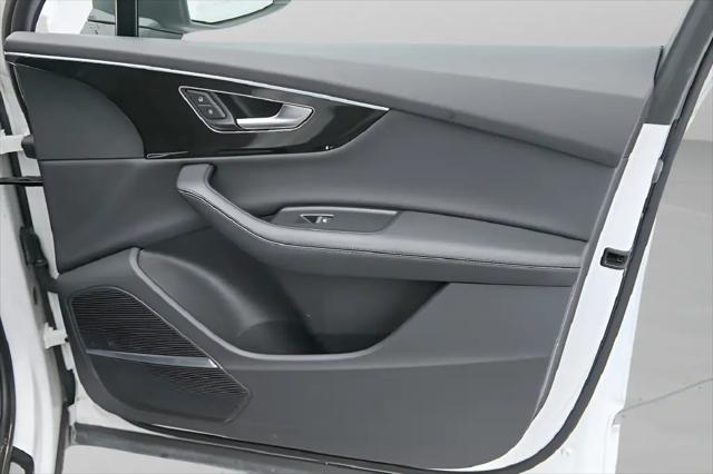2024 Audi Q7 Premium Plus