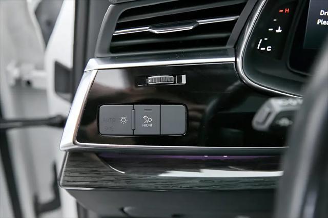 2024 Audi Q7 Premium Plus