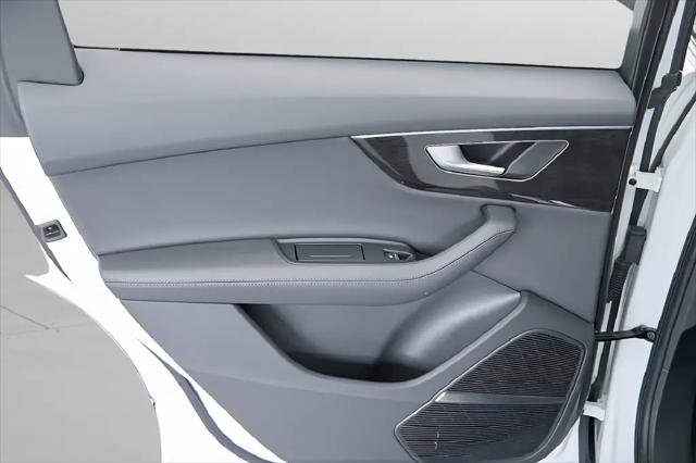 2024 Audi Q7 Premium Plus