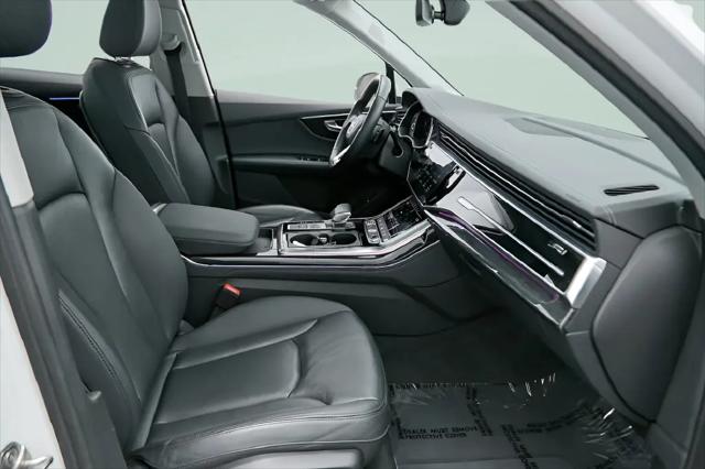 2024 Audi Q7 Premium Plus