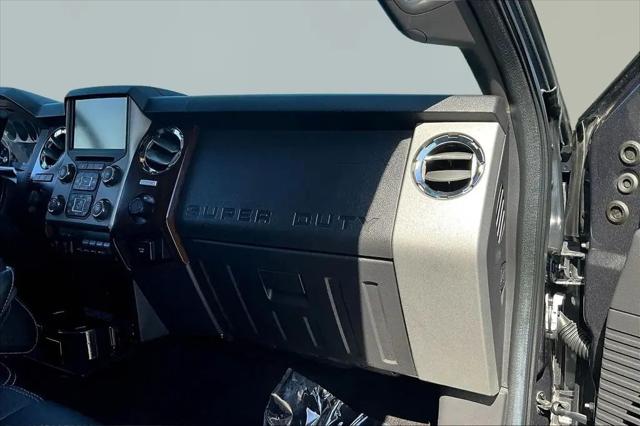 2015 Ford F-250 LARIAT