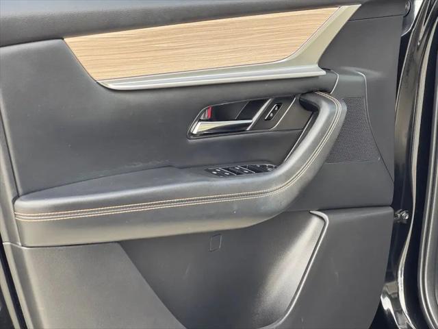 2025 Mazda CX-70 Premium Package
