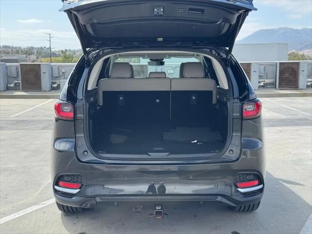2025 Mazda CX-70 Premium Package