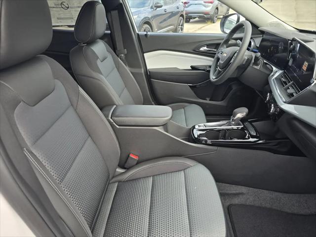 2026 Chevrolet Trax FWD LT