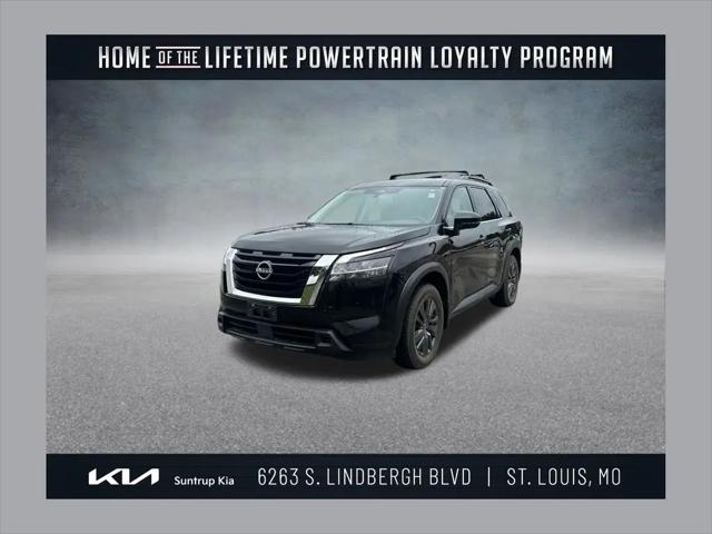2022 Nissan Pathfinder SV 4WD for sale in St. Louis, MO