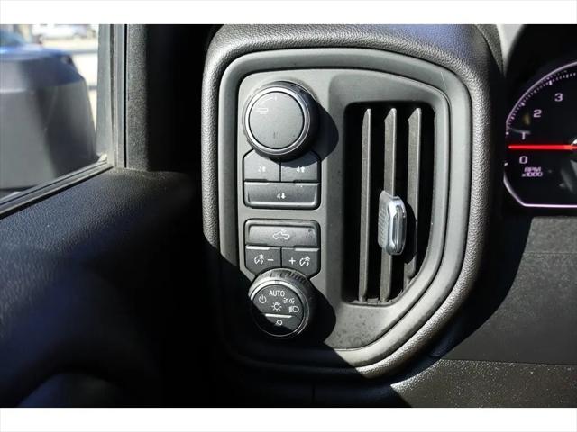 2021 Chevrolet Silverado 2500HD 4WD Crew Cab Standard Bed Custom