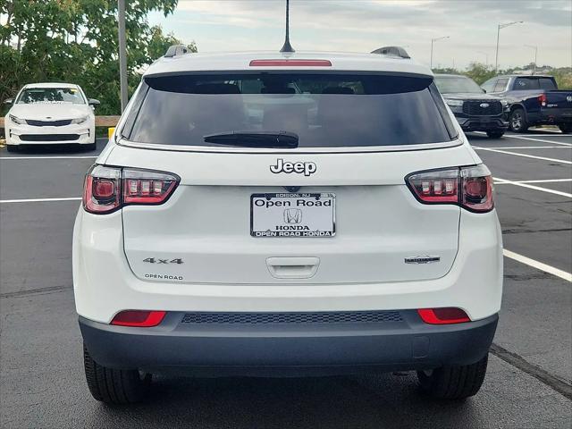 2022 Jeep Compass Latitude Lux 4x4