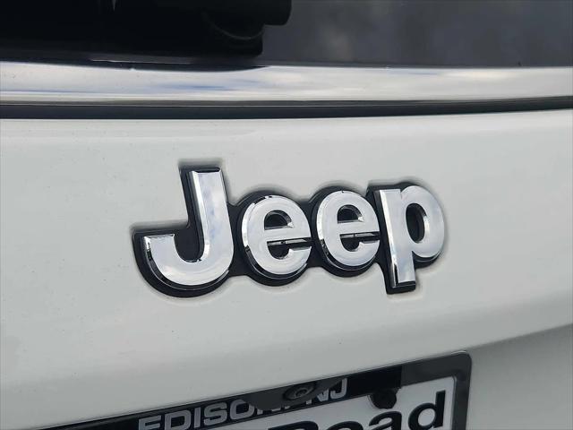 2022 Jeep Compass Latitude Lux 4x4