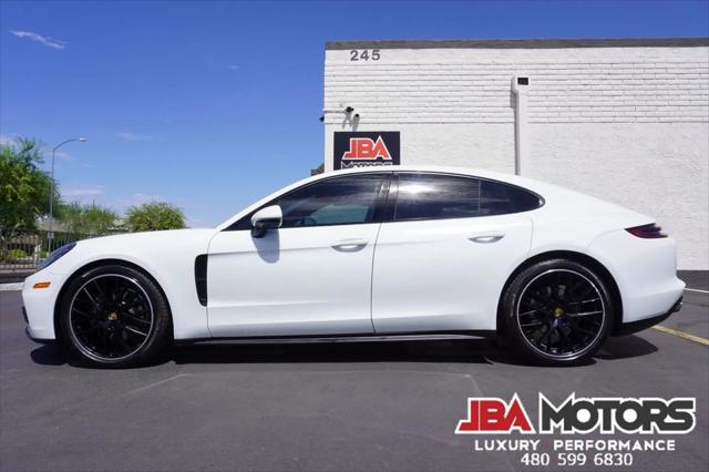 2020 Porsche Panamera 4