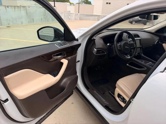 2019 Jaguar F-PACE 25t Prestige