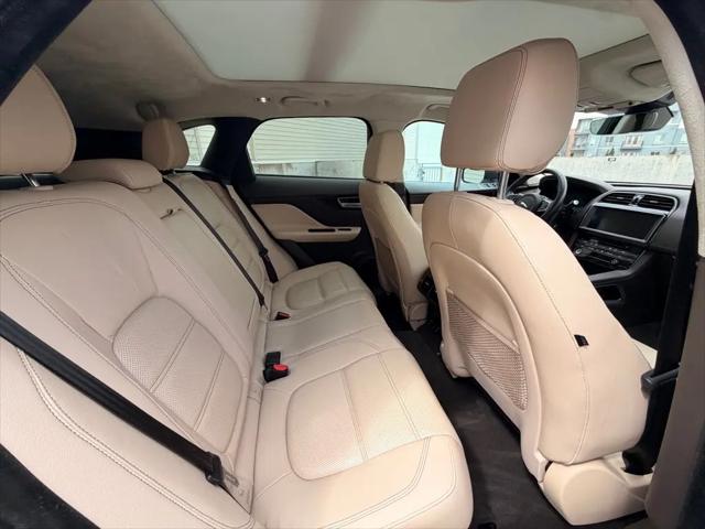 2019 Jaguar F-PACE 25t Prestige