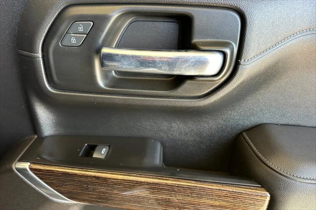 2020 GMC Sierra 1500 4WD Crew Cab Short Box Elevation