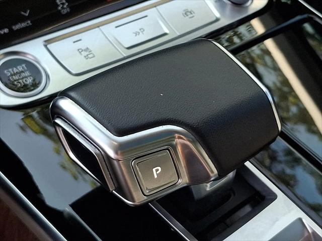 2023 Audi A8 L 55 TFSI quattro Tiptronic