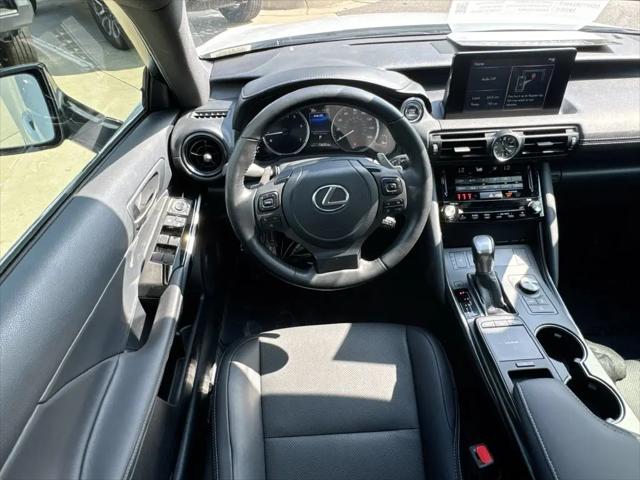 2025 Lexus IS 350 F SPORT Design
