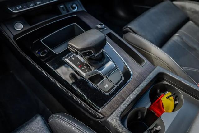 2023 Audi Q5 Premium Plus 55 TFSI e S line quattro S tronic