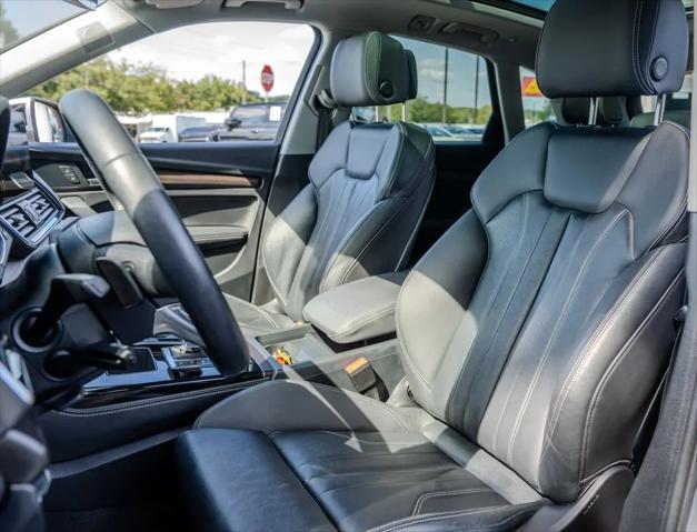 2023 Audi Q5 Premium Plus 55 TFSI e S line quattro S tronic