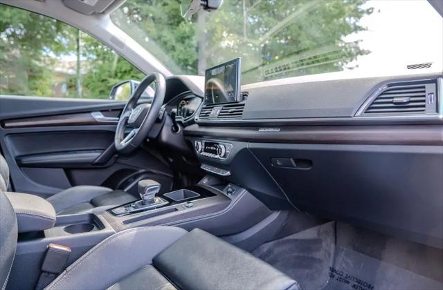 2023 Audi Q5 Premium Plus 55 TFSI e S line quattro S tronic