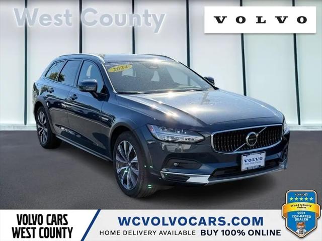 2024 Volvo V90 Cross Country B6 Plus for sale in Manchester, MO