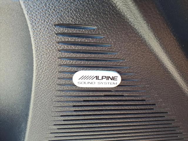 2017 Dodge Challenger SXT Plus