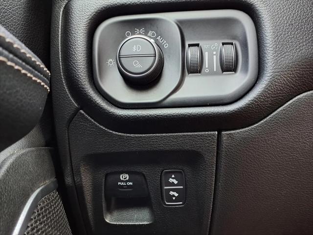 2021 Ram 1500 Laramie Crew Cab 4x4 57 Box