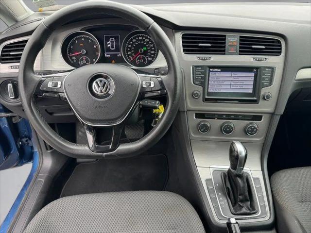 2017 Volkswagen Golf TSI SE 4-Door