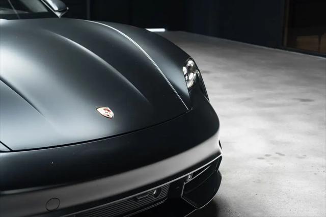 2020 Porsche Taycan Turbo