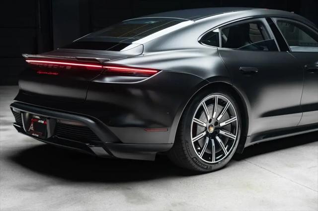 2020 Porsche Taycan Turbo