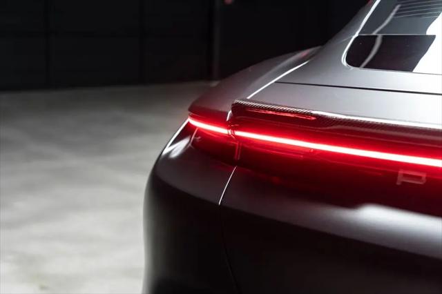 2020 Porsche Taycan Turbo