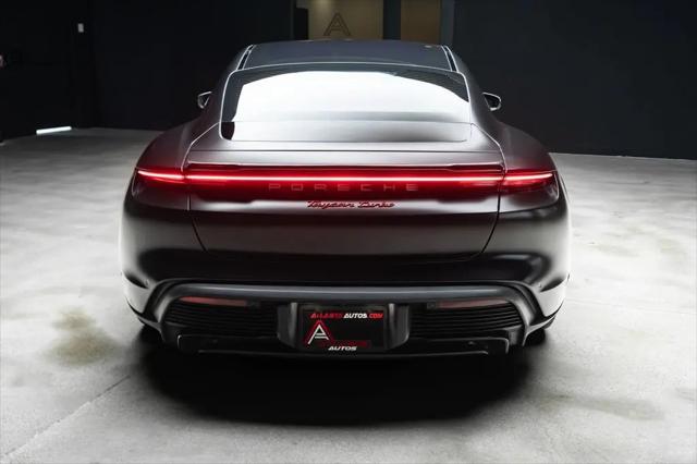 2020 Porsche Taycan Turbo