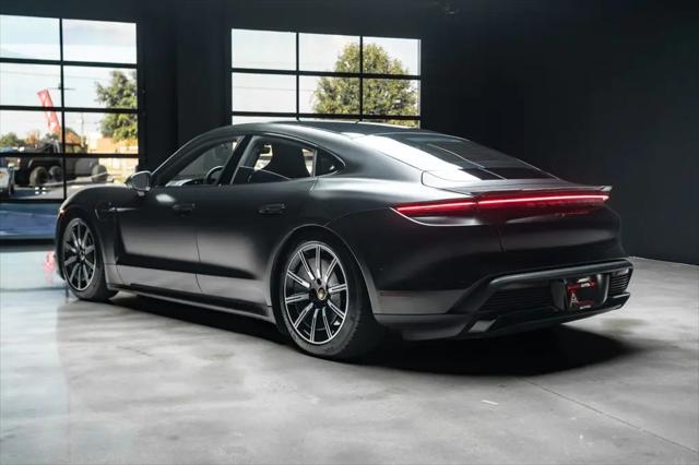 2020 Porsche Taycan Turbo