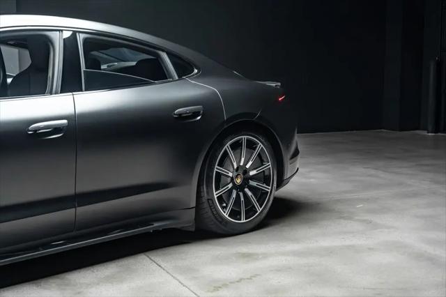 2020 Porsche Taycan Turbo