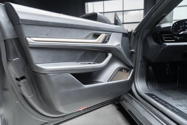 2020 Porsche Taycan Turbo