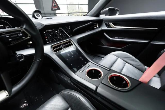 2020 Porsche Taycan Turbo