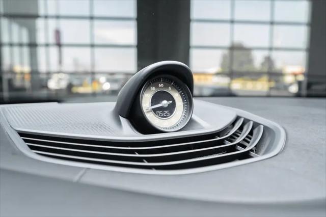 2020 Porsche Taycan Turbo