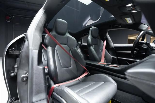 2020 Porsche Taycan Turbo