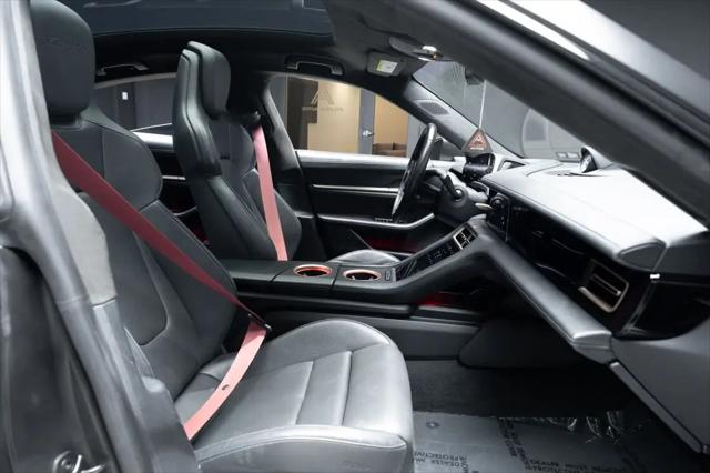 2020 Porsche Taycan Turbo