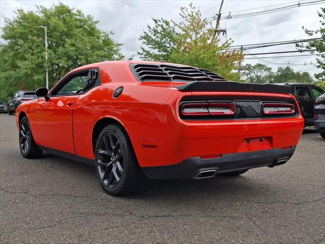 2022 Dodge Challenger SXT