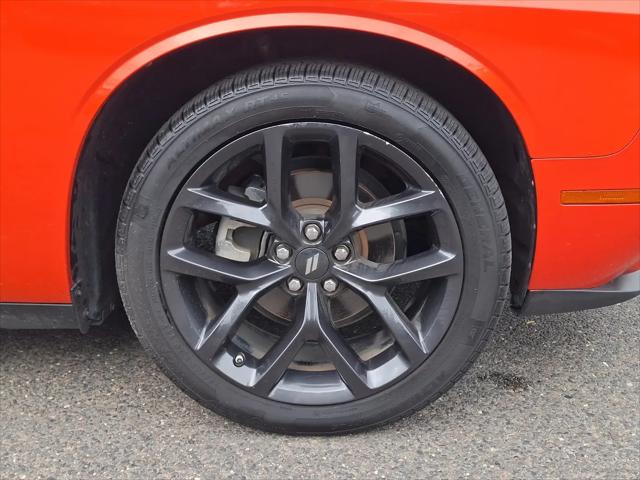 2022 Dodge Challenger SXT