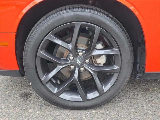 2022 Dodge Challenger SXT