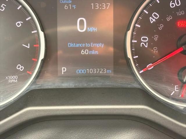 2021 Toyota RAV4 LE