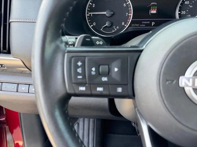 2023 Nissan Pathfinder SL FWD