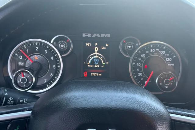 2020 Ram 1500 Big Horn Quad Cab 4x4 64 Box