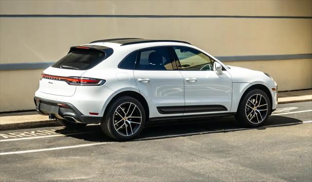 2023 Porsche Macan T