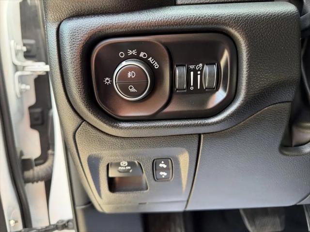 2025 Ram 1500 Laramie Crew Cab 4x4 57 Box