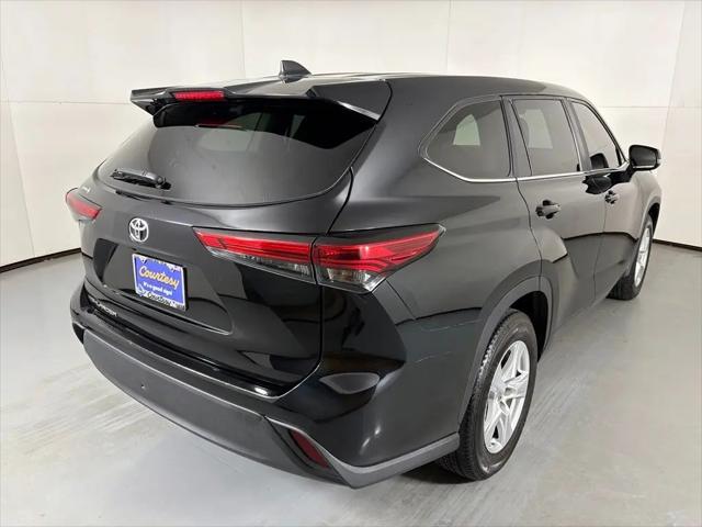 2023 Toyota Highlander L