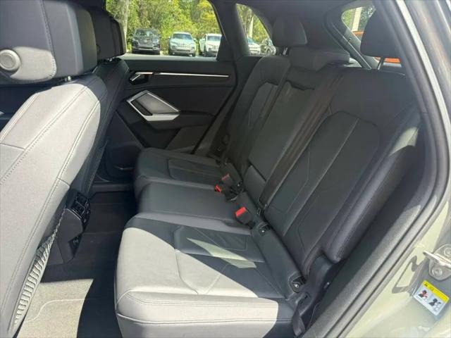 2025 Audi Q3 Premium 45 TFSI S line quattro Tiptronic