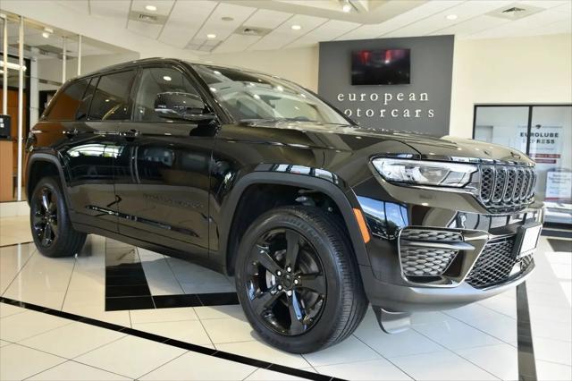 2023 Jeep Grand Cherokee Altitude 4x4 for sale in Middletown, CT