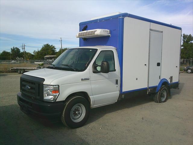 2023 Ford E-350 Cutaway Vinyl for sale in Corning, CA
