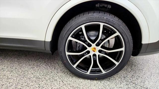 2021 Porsche Cayenne Cayenne
