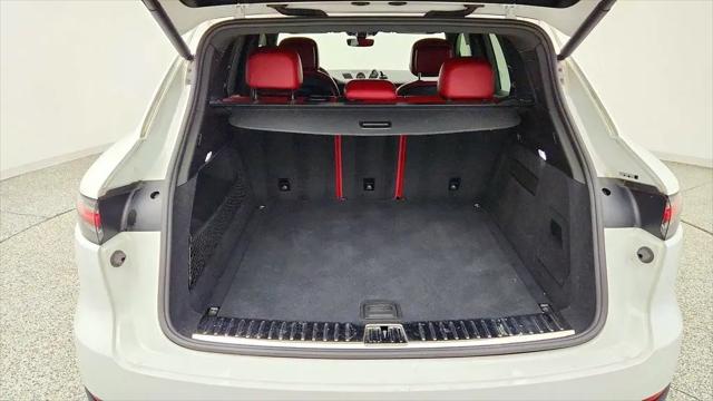 2021 Porsche Cayenne Cayenne